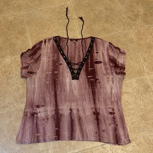 Plum tie dye shirt